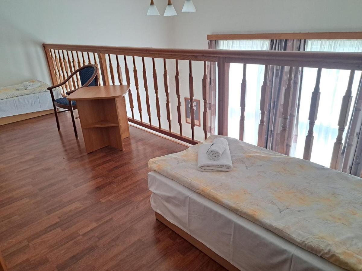 Hasicsky Hotel Přibyslav Dış mekan fotoğraf