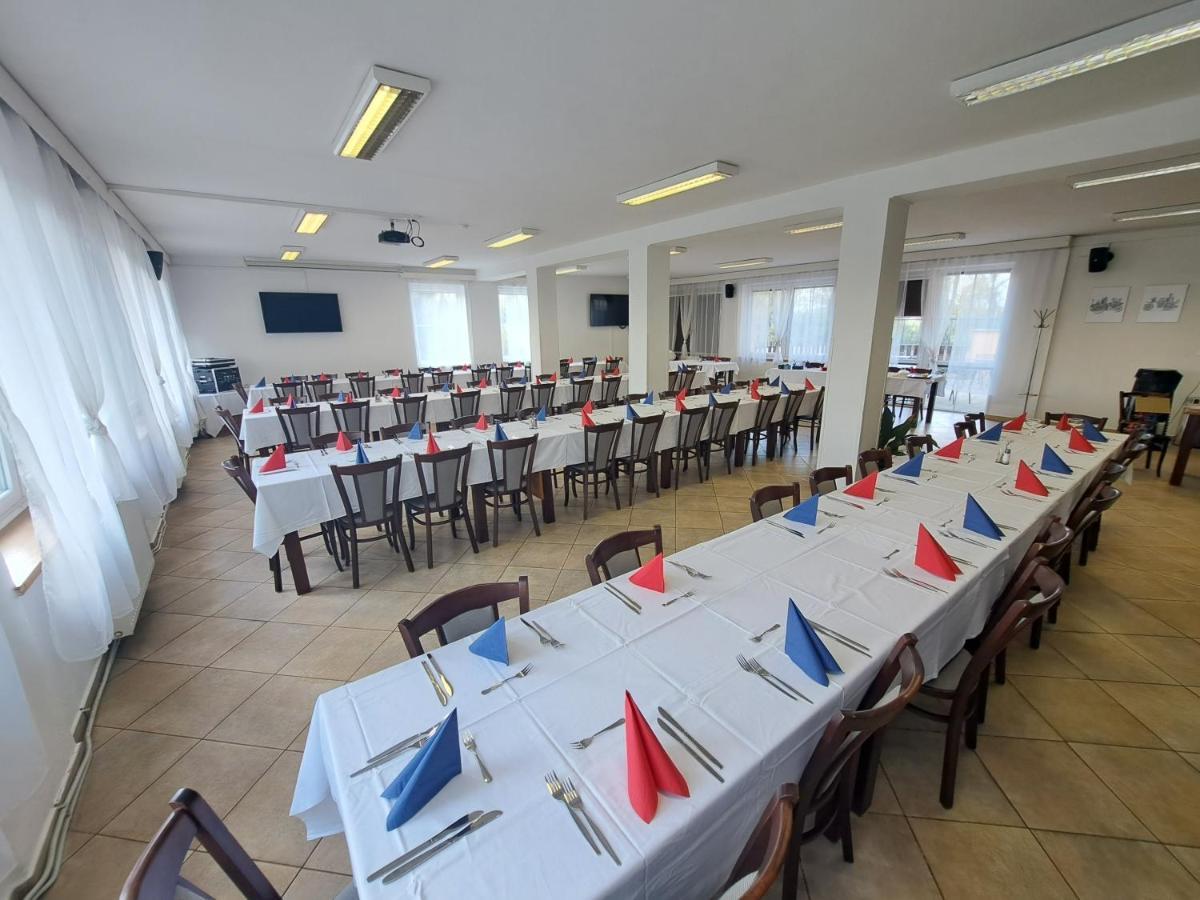 Hasicsky Hotel Přibyslav Dış mekan fotoğraf