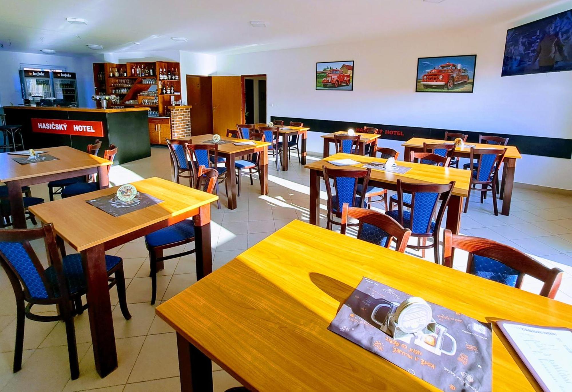 Hasicsky Hotel Přibyslav Dış mekan fotoğraf